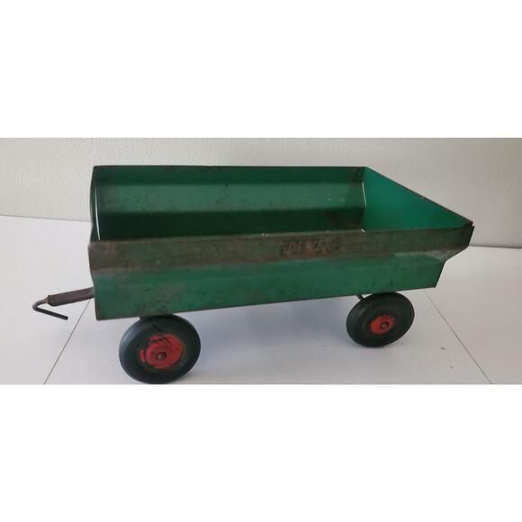 Ertl Green Oliver Flare Box Wagon Wide Version 1/16 - Picture 2 of 3